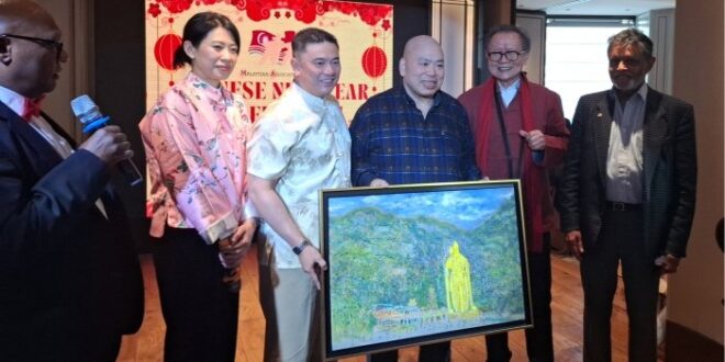 【东西视记】知音团与马来侨团在“幸福楼”庆新春 Zhiyin Chinese New Year Luncheon